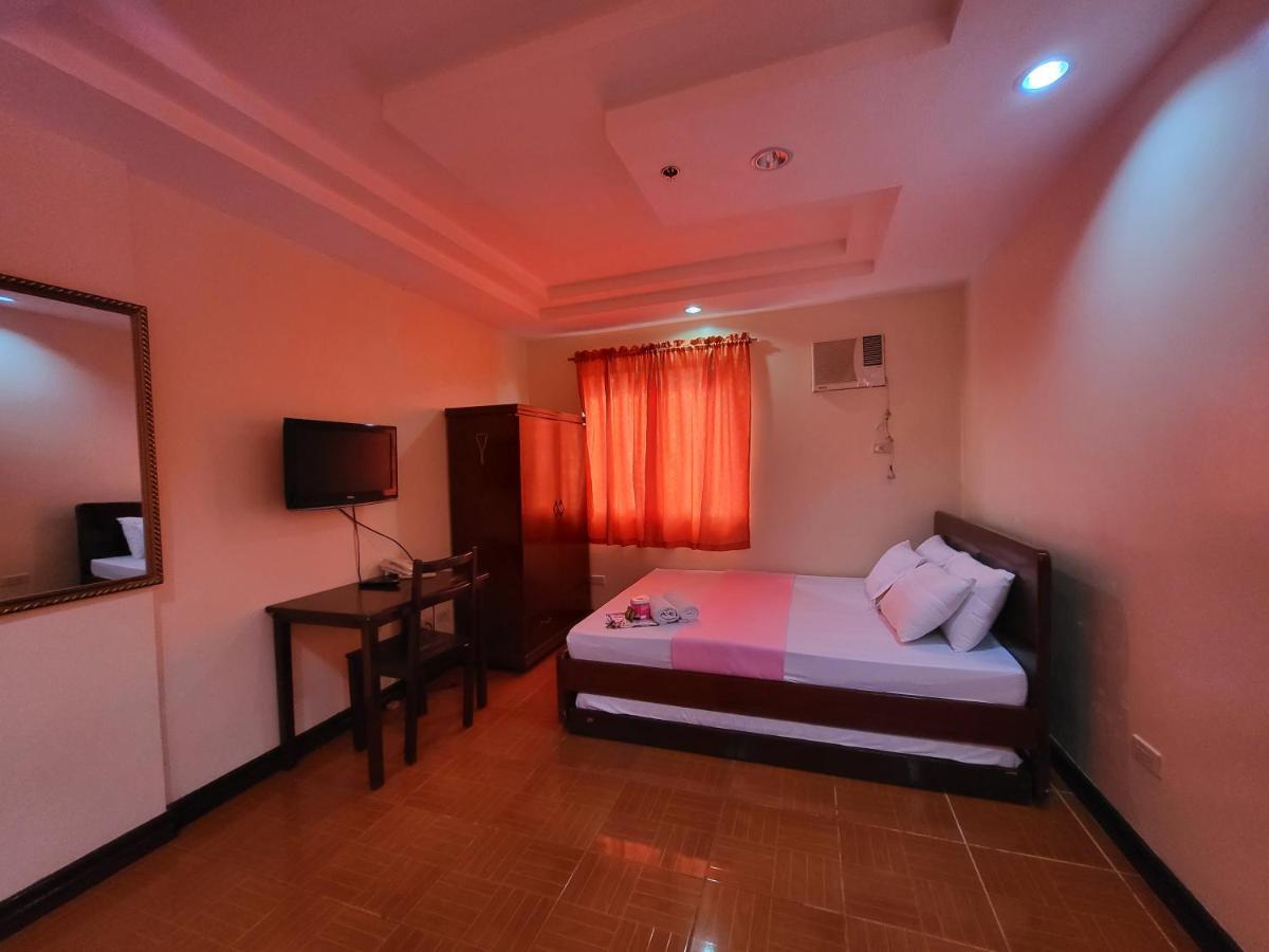 Rooms R Us - Voyagers Palace Puerto Princesa Εξωτερικό φωτογραφία