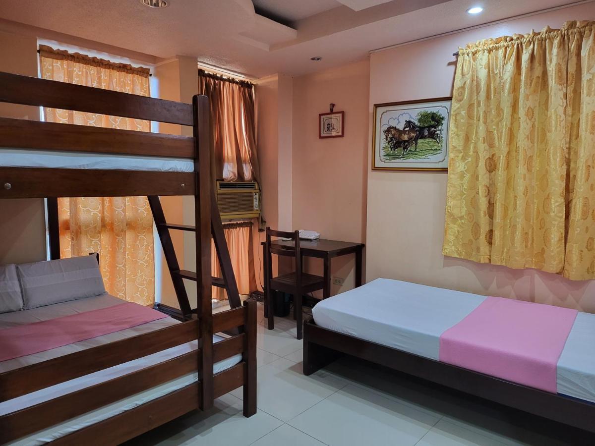 Rooms R Us - Voyagers Palace Puerto Princesa Εξωτερικό φωτογραφία