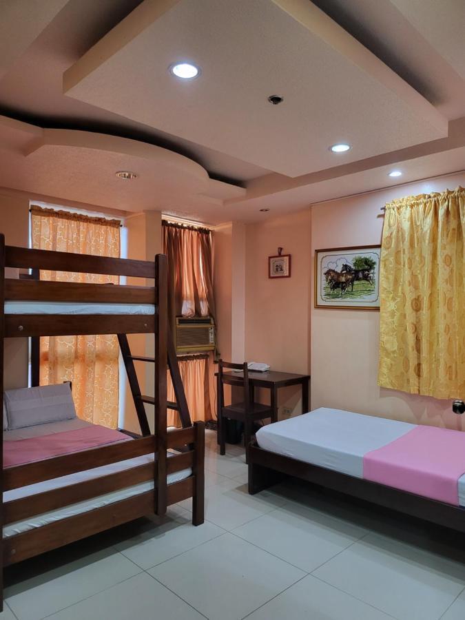 Rooms R Us - Voyagers Palace Puerto Princesa Εξωτερικό φωτογραφία