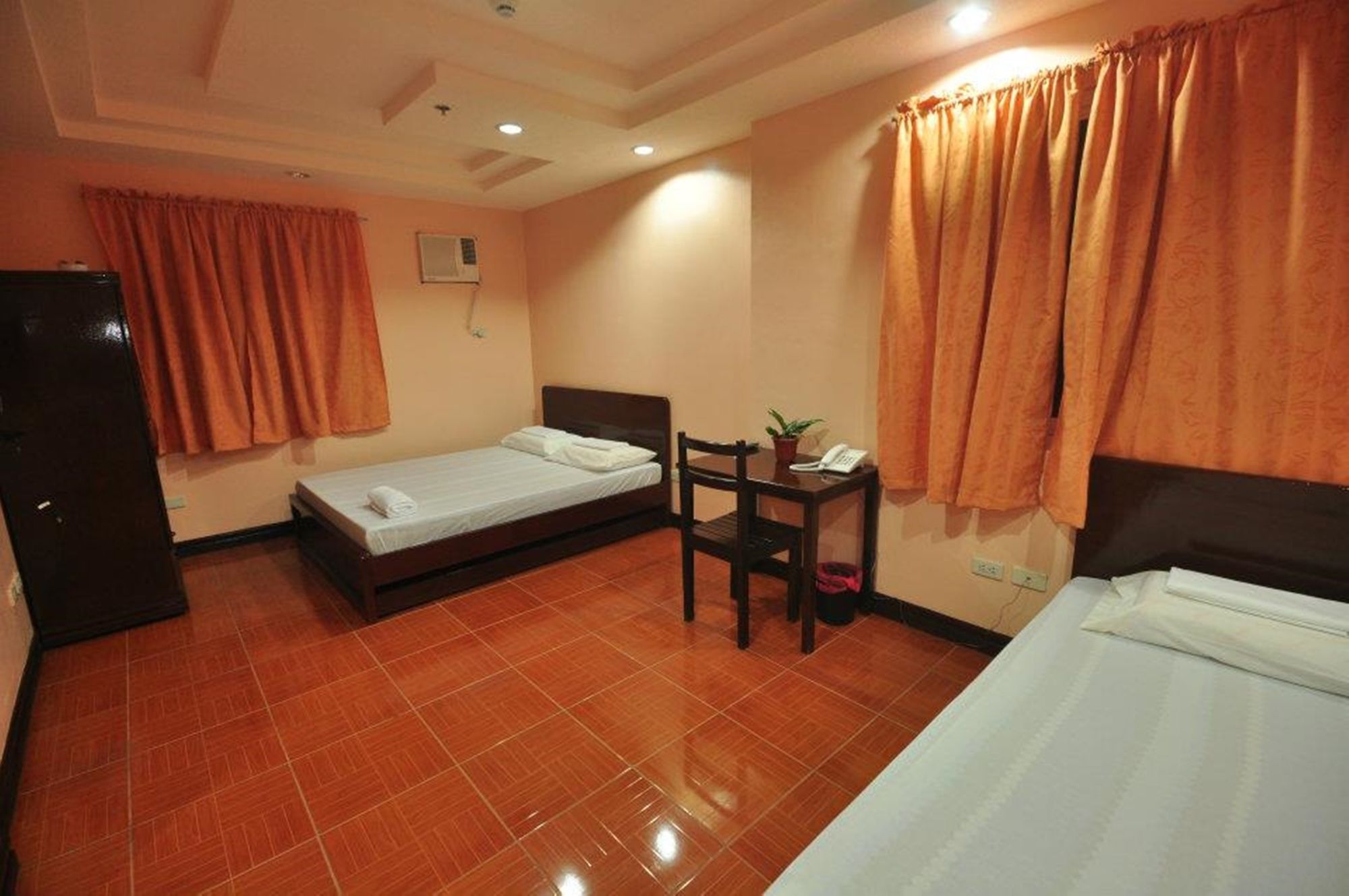 Rooms R Us - Voyagers Palace Puerto Princesa Εξωτερικό φωτογραφία